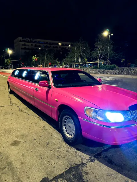 Lincoln Pinky